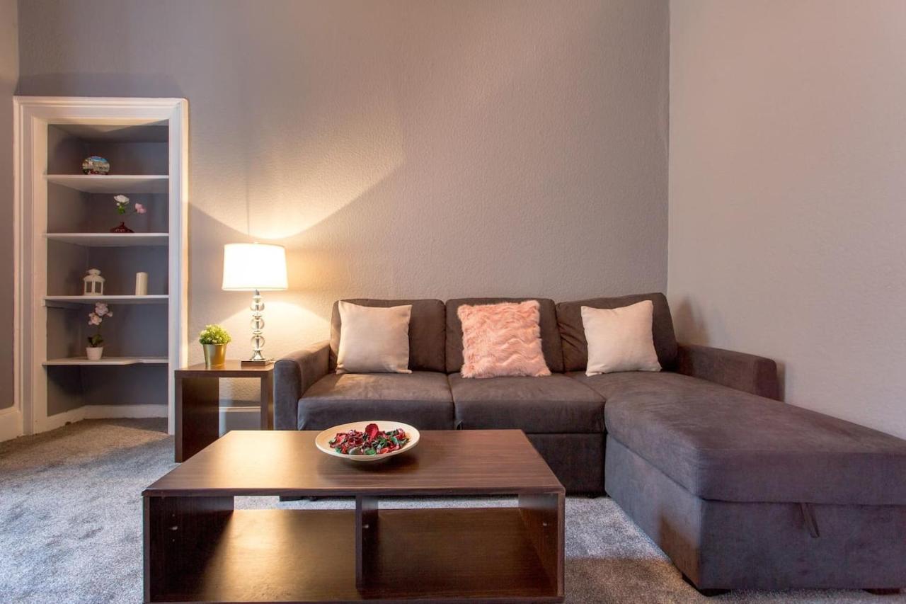 Stunning 2-bed In Appartement