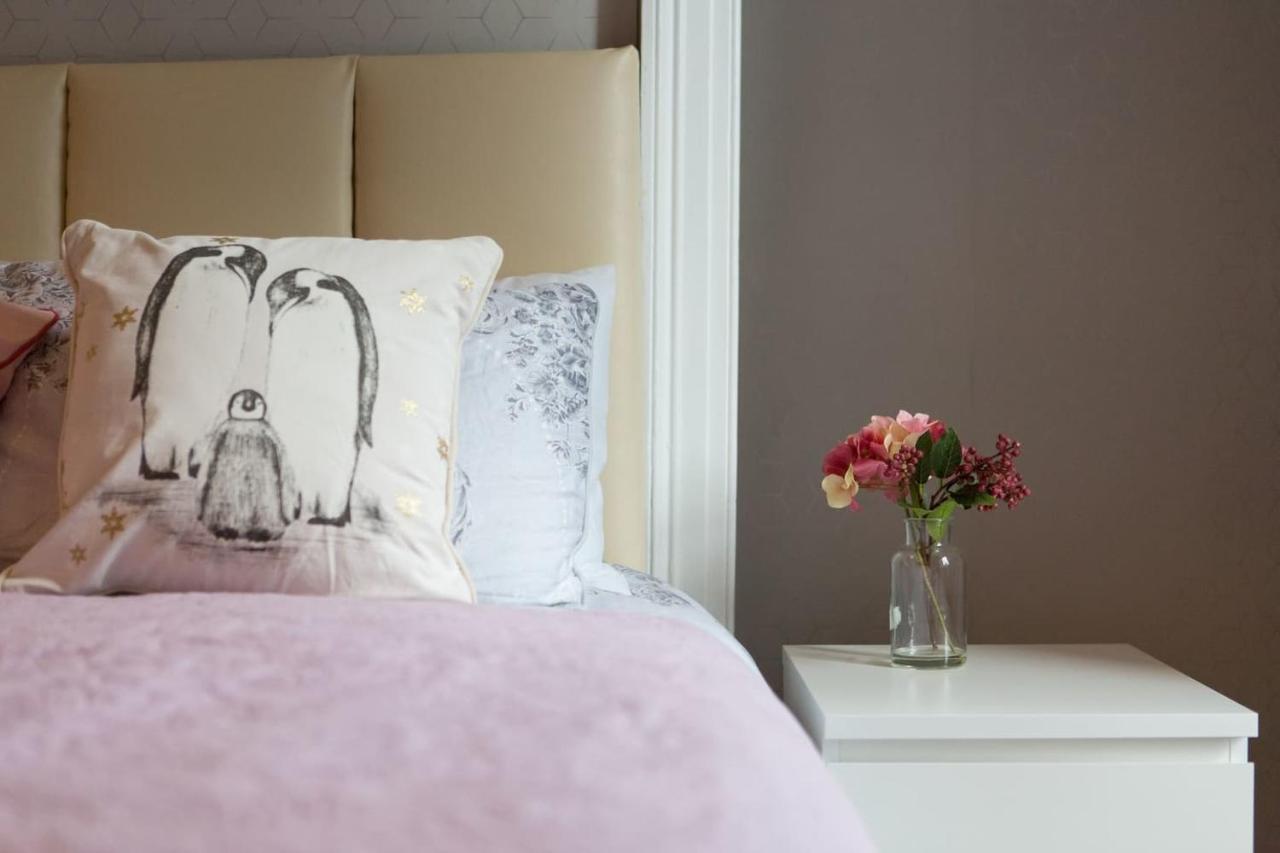 Stunning 2-bed In *