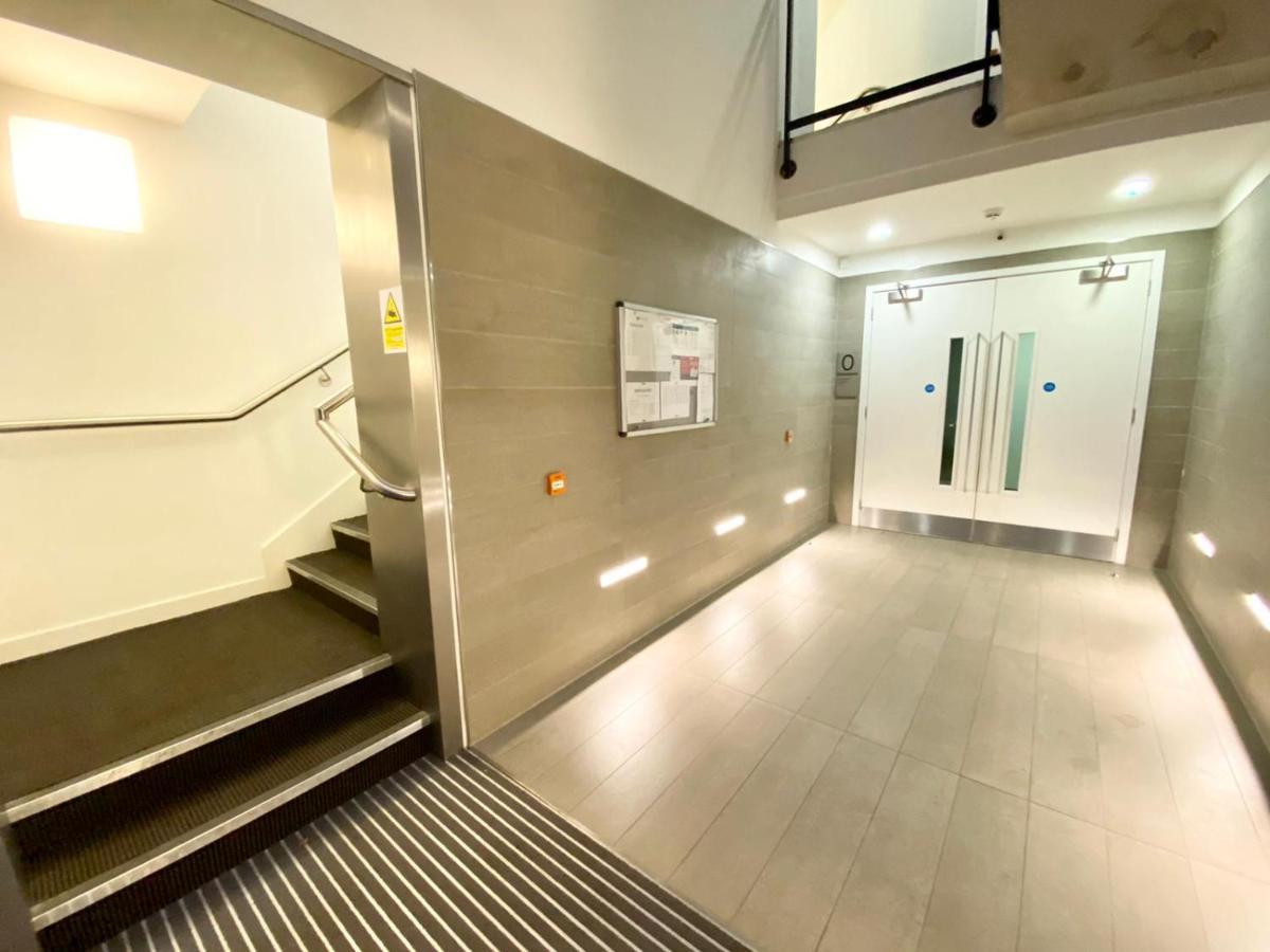 Aparthotel Quartermile Serviced *