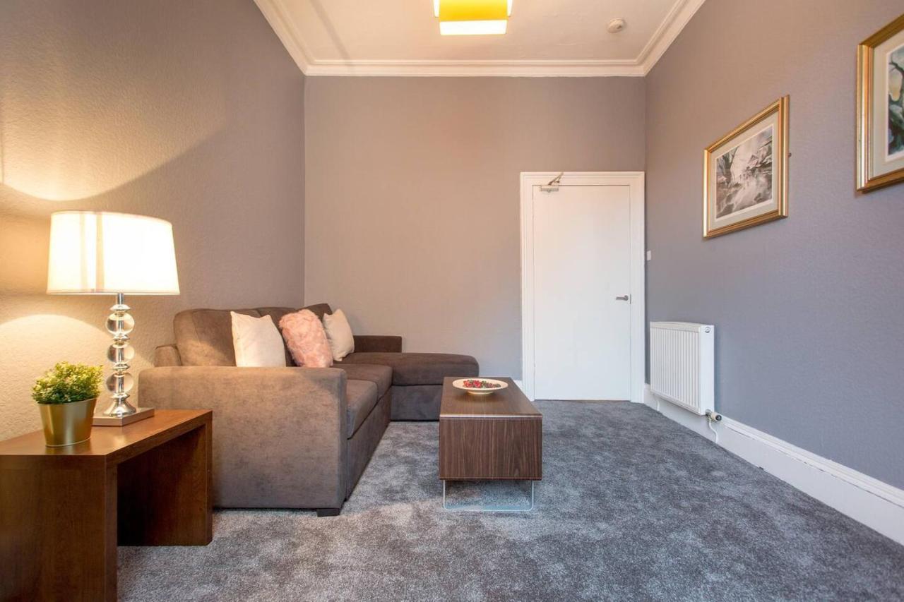 Stunning 2-bed In EDI