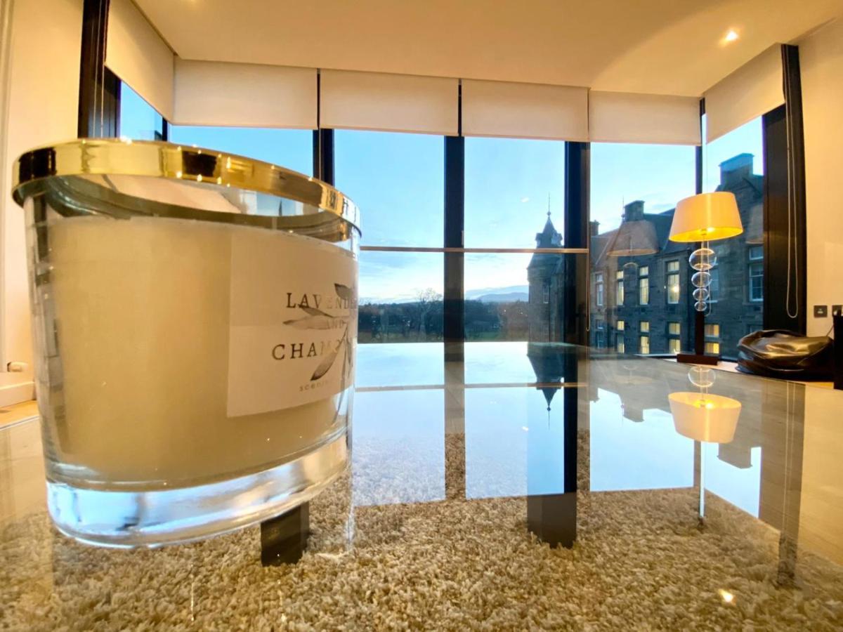 Aparthotel Quartermile Serviced *