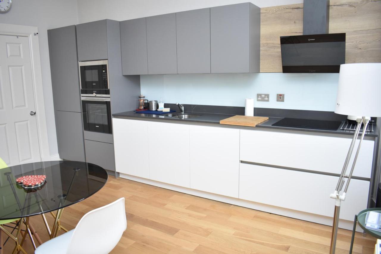 Bernard St - Bright And Spacious 1 Bed At The Shore! Édimbourg