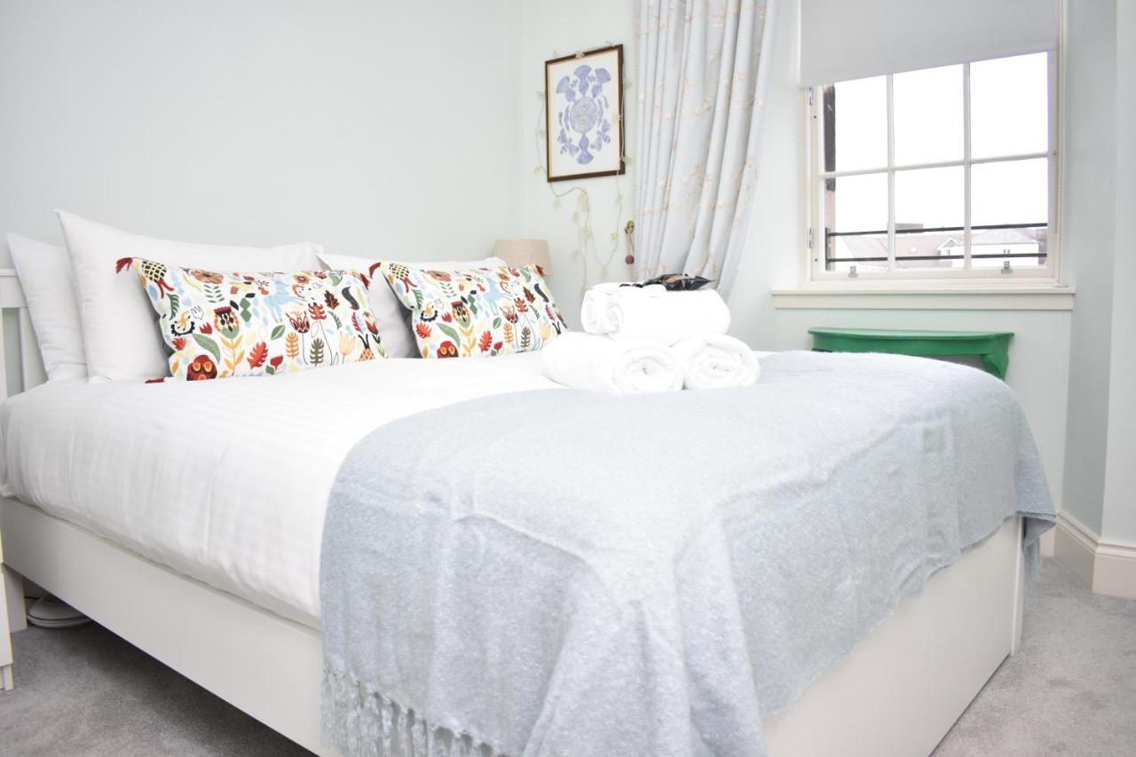 Appartement Bernard St - Bright And Spacious 1 Bed At The Shore! *