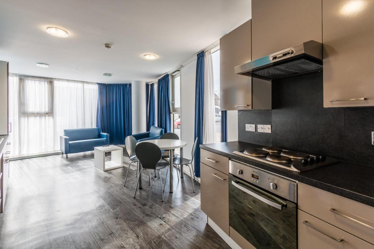 Destiny Student - Holyrood Apartment Edinburgh
