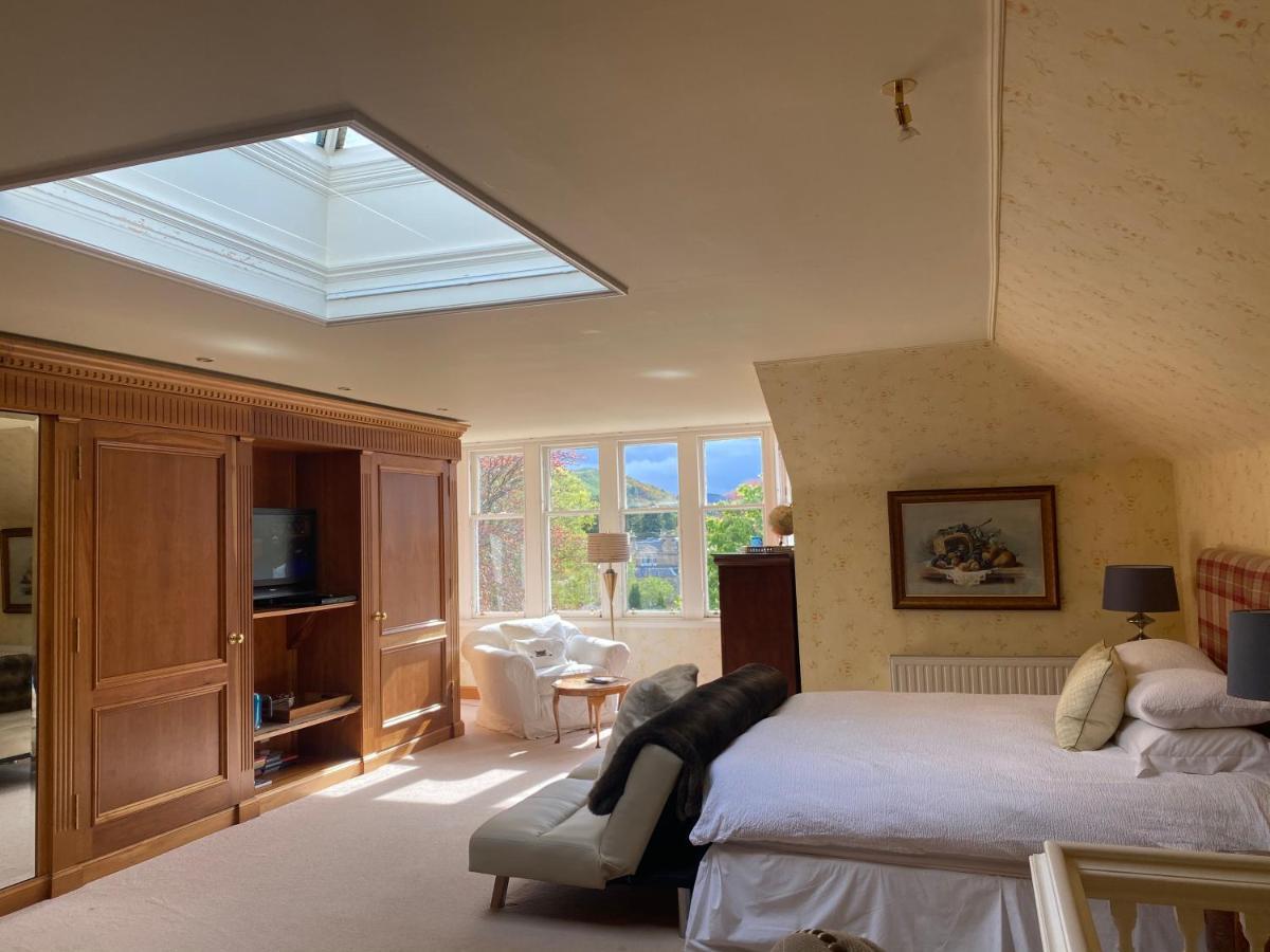 Claremont House 5*