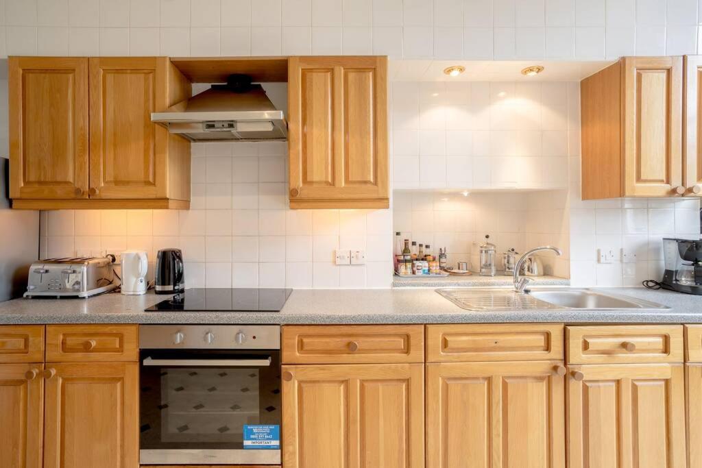 5-bedroom Flat Edinburgh