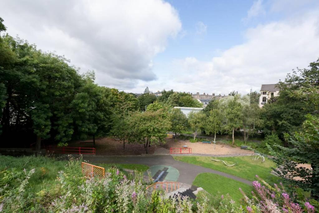 5-bedroom Flat Edinburgh