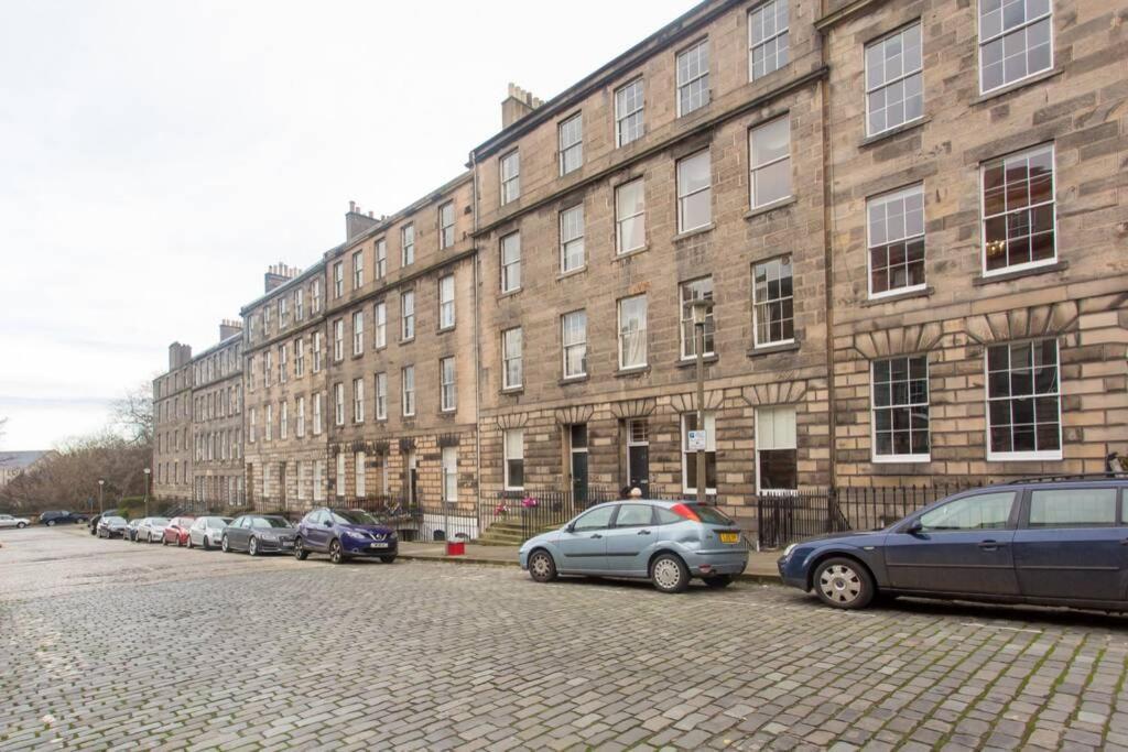 5-bedroom Flat * Edinburgh