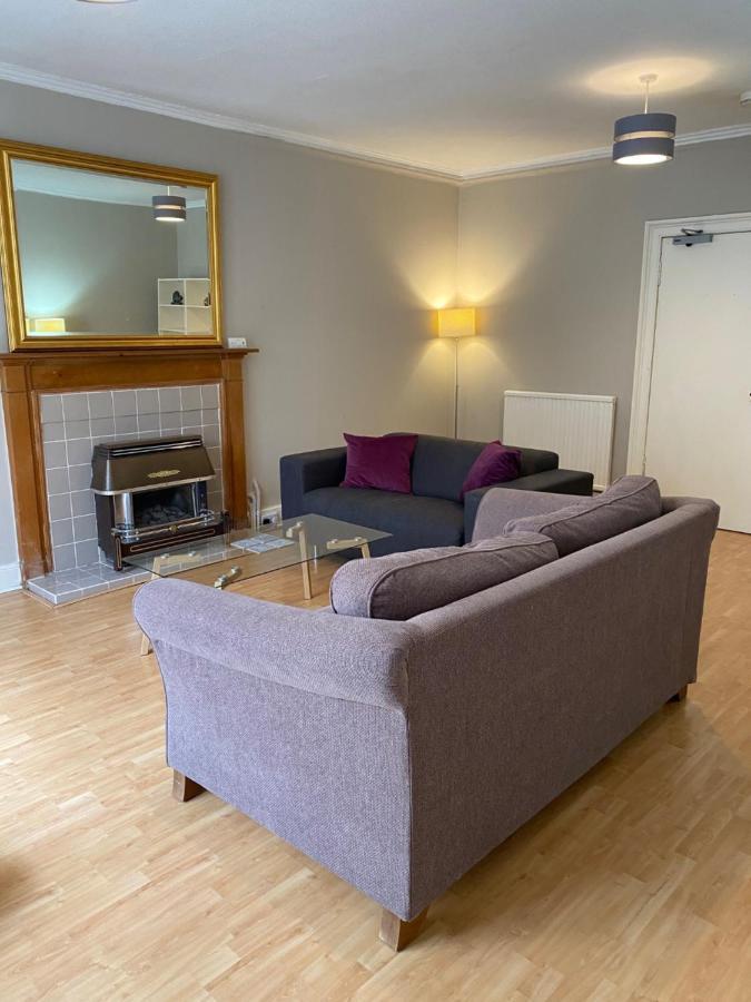Private In City Centre Townhouse Privatunterkunft EDI