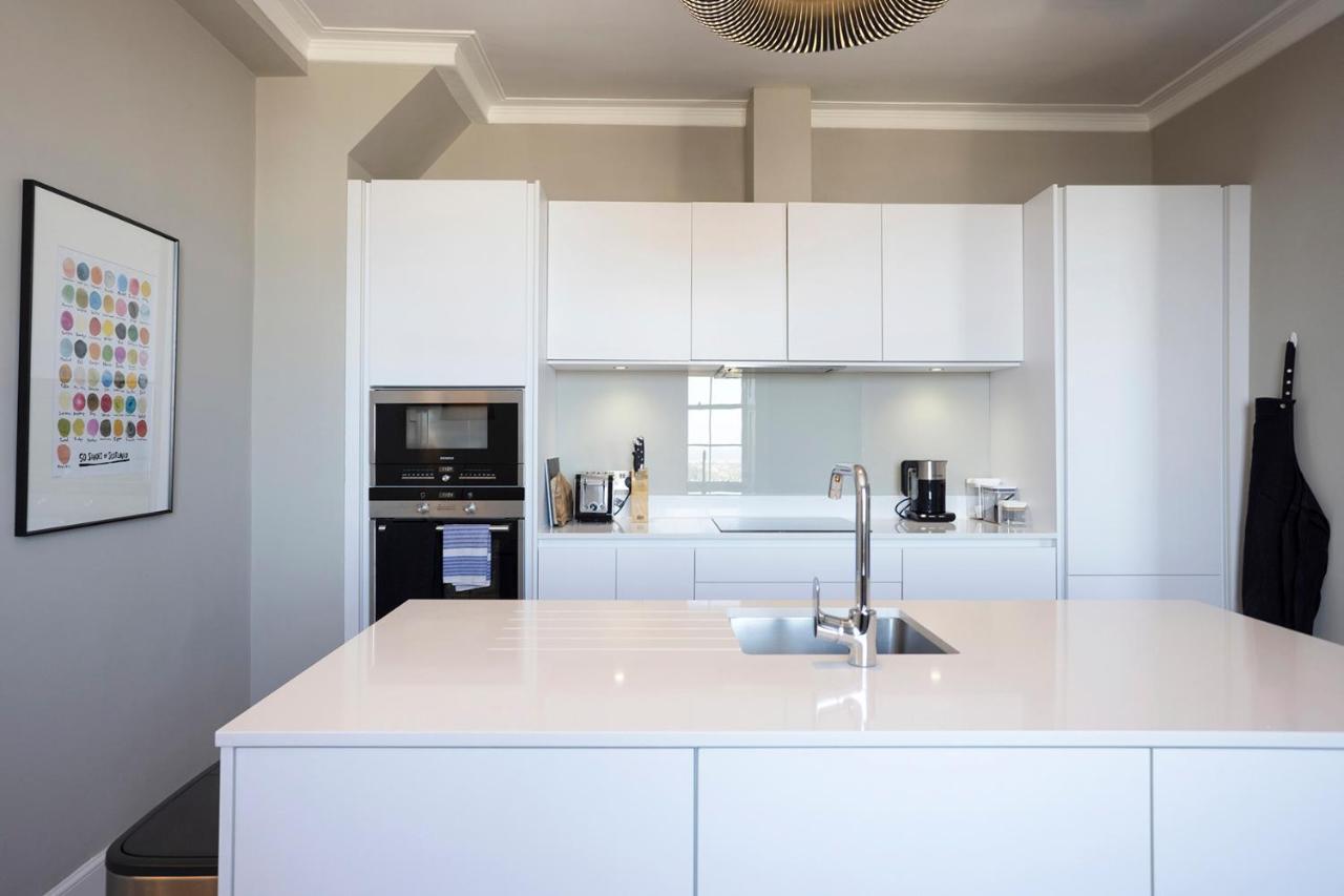 Joivy Splendid In New Town Apartment