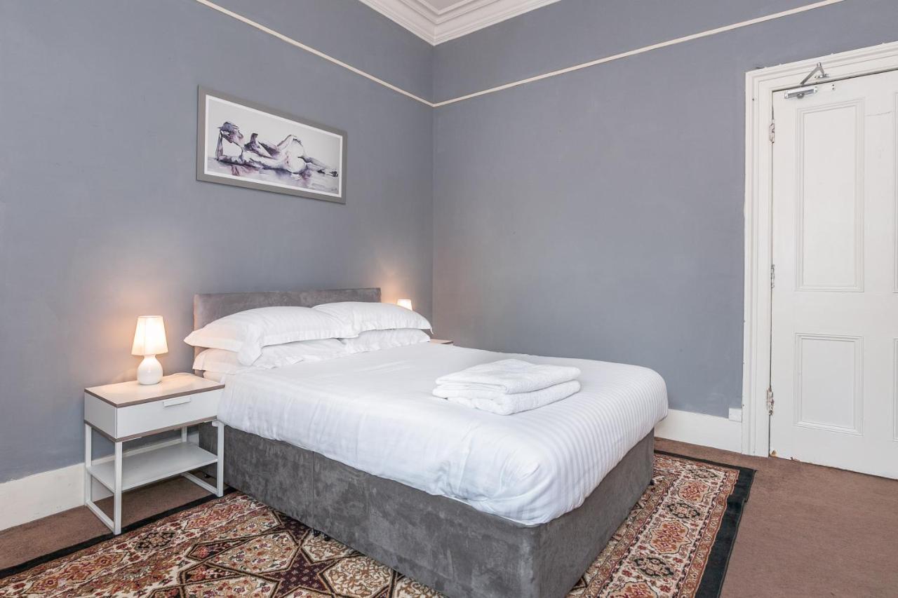 The Victorian - 3 Bedroom *