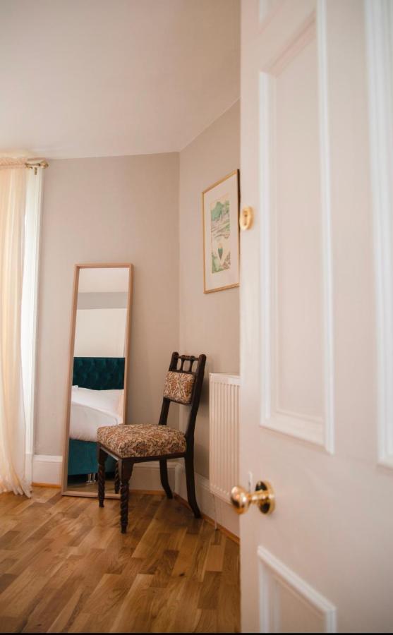 Georgian House 4*
