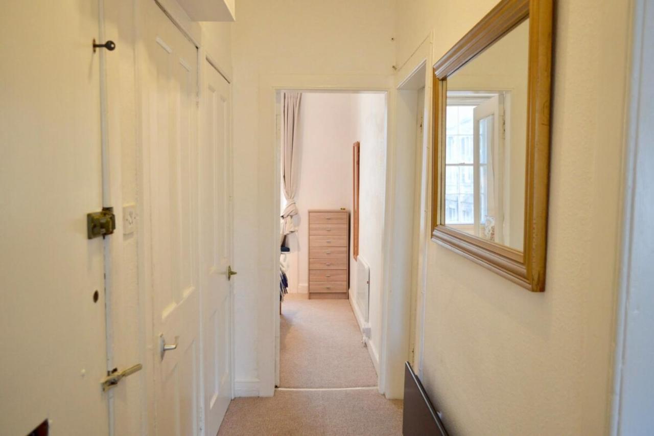 Two Bedroom Flat By Royal Mile! * Édimbourg