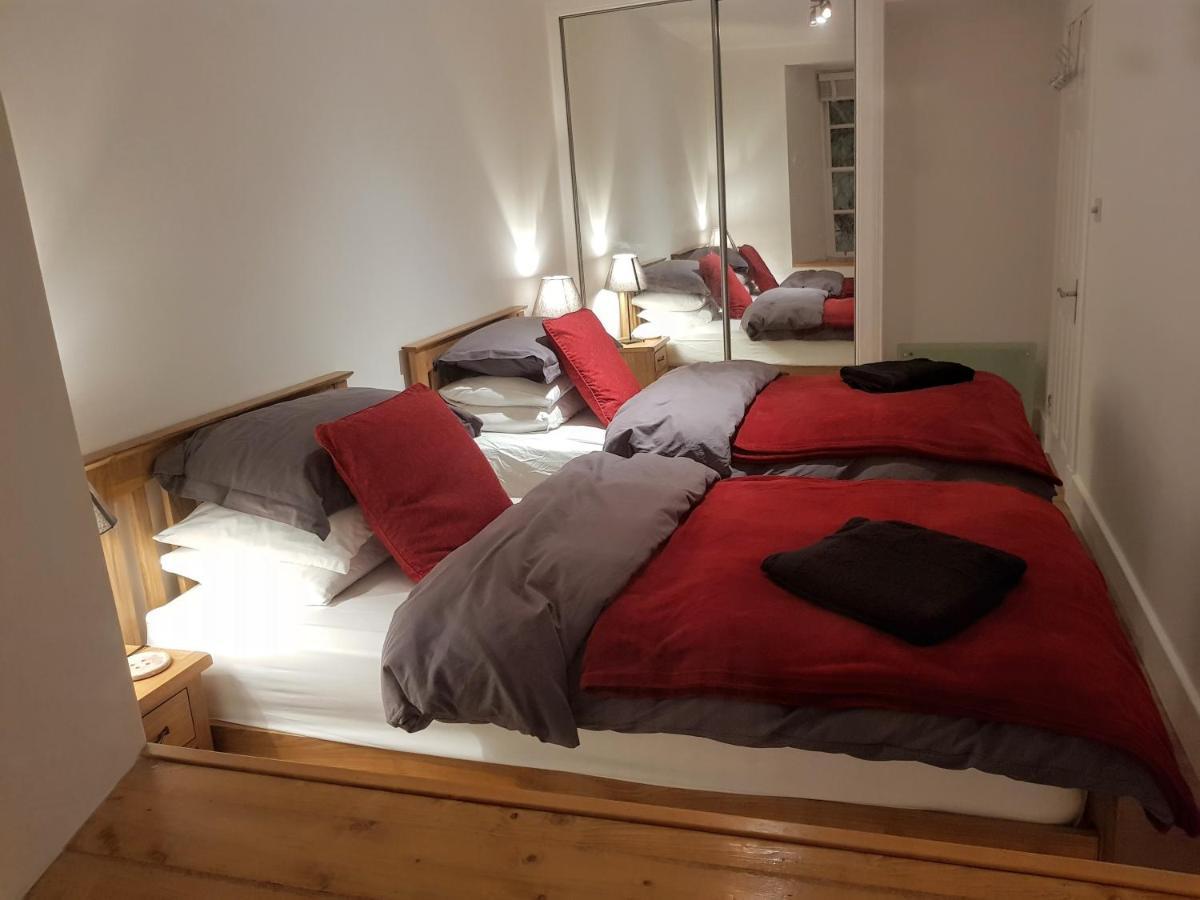 Apartment Heart Of Edinburgh's Historic Old Town - Blair Street *