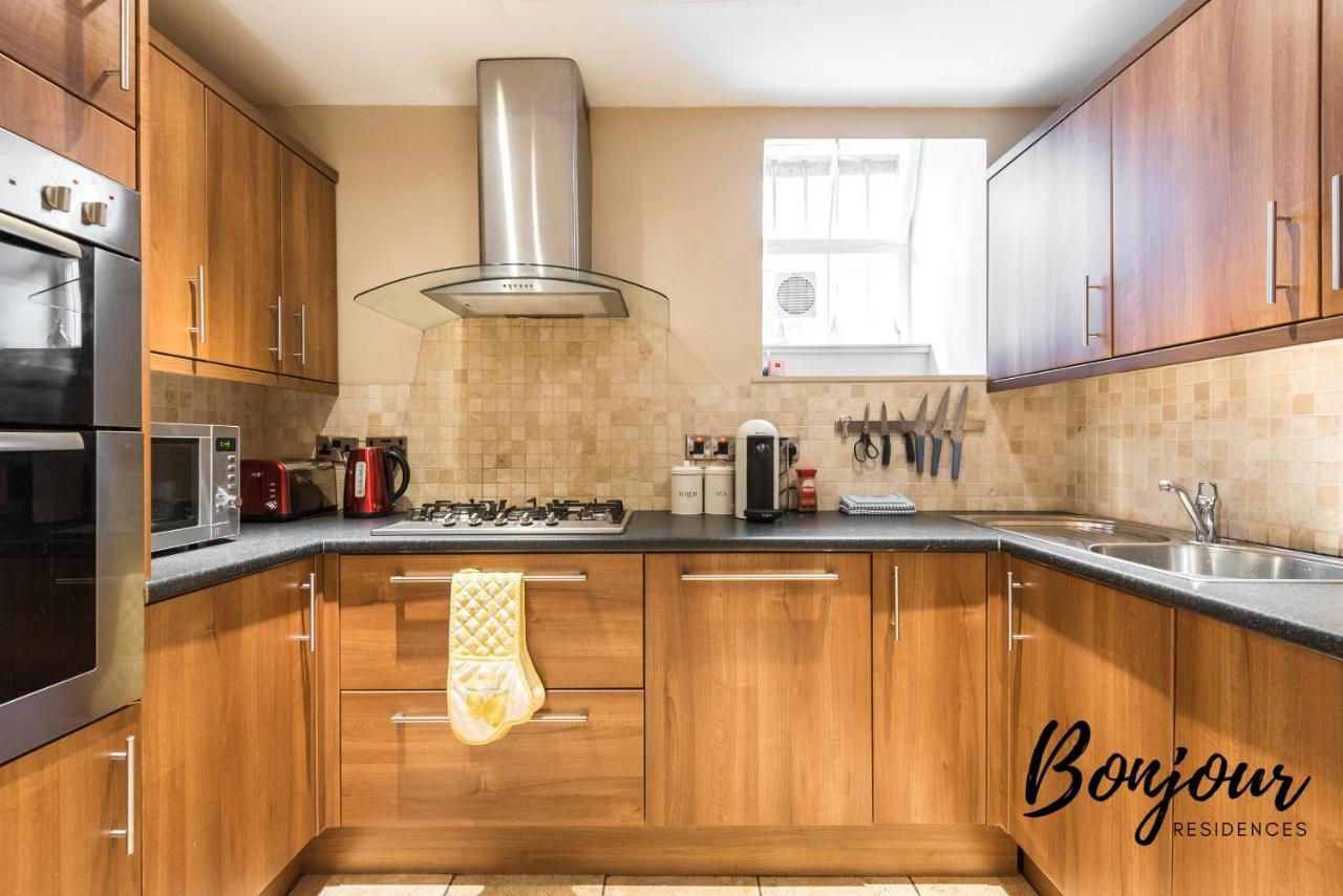 Gorgeous New Town Main Door 3br-3ba - Free Parking & Patio By Bonjour Residences * EDI
