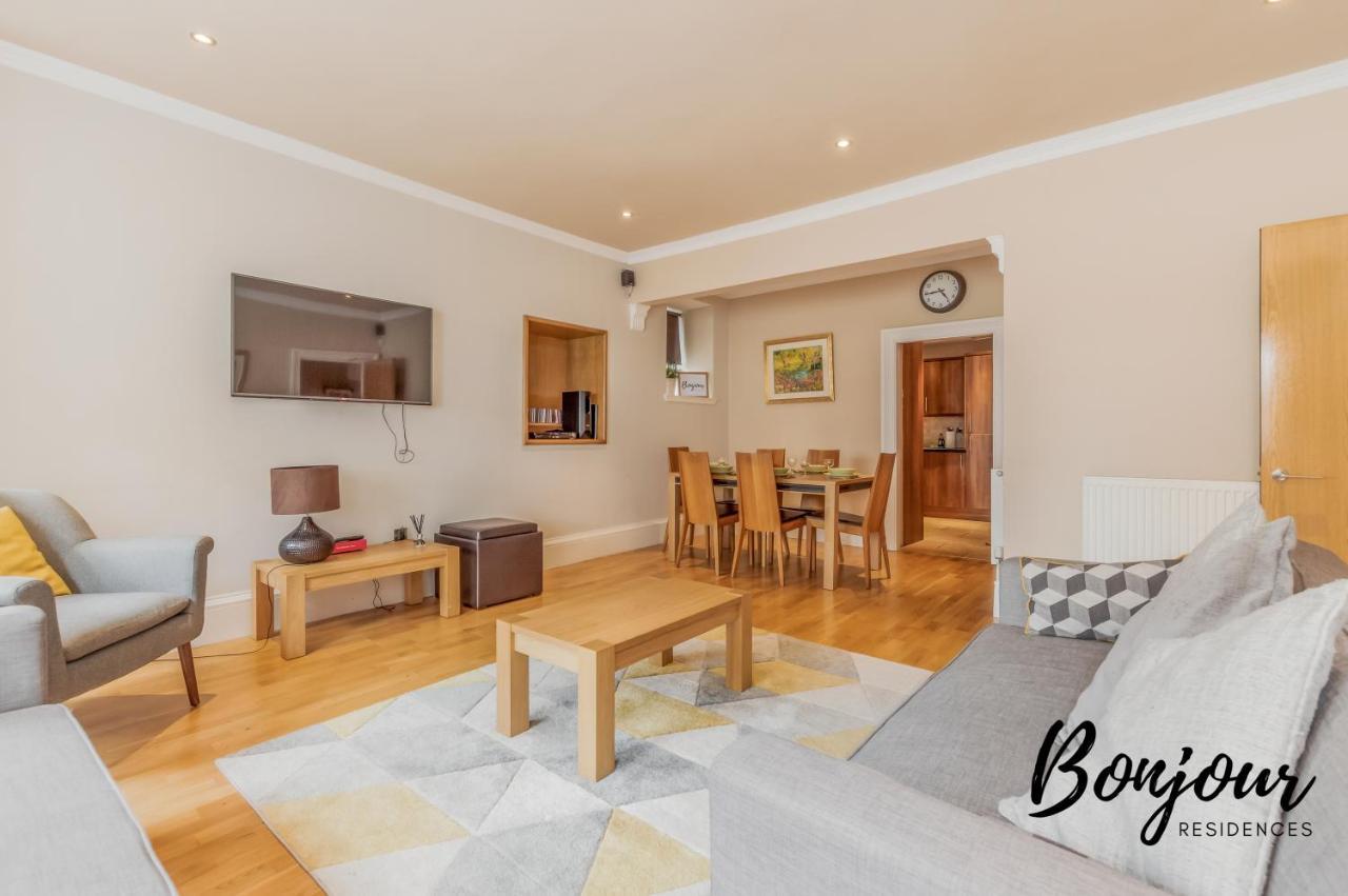 Gorgeous New Town Main Door 3br-3ba - Free Parking & Patio By Bonjour Residences Appartement *