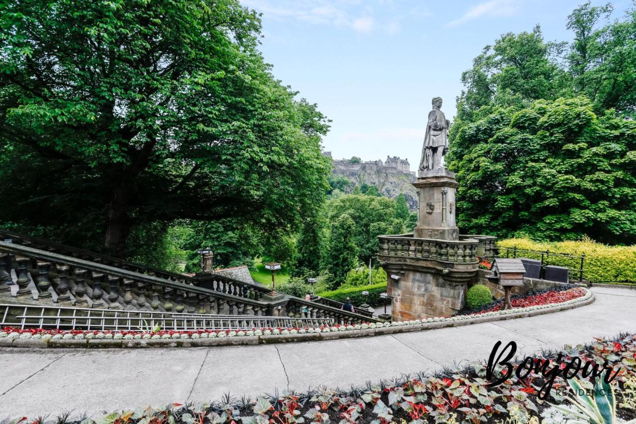 Bright New Town 2br-1ba, 1 Min To George St - Free Parking By Bonjour Residences * EDI