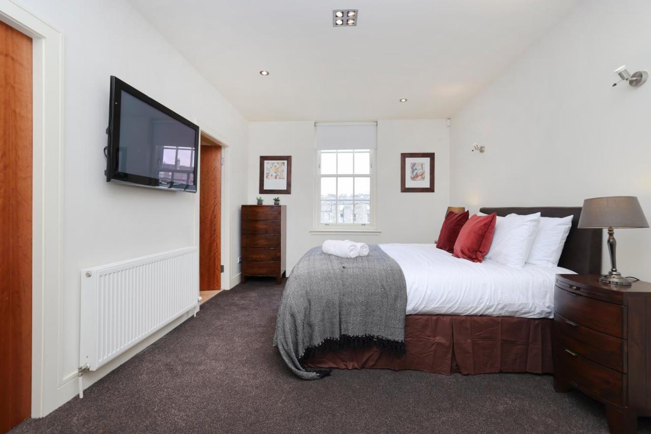 Apartment Joivy Spacious 2 Bed,2 Bath Flat, Free Parking And Rooftop Terrace Edinburgh
