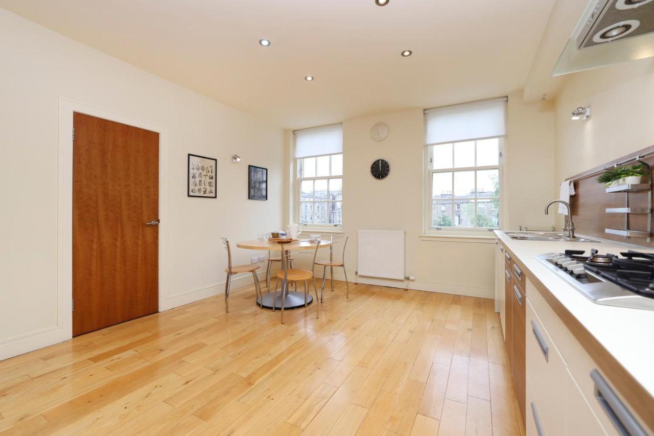 Apartment Joivy Spacious 2 Bed,2 Bath Flat, Free Parking And Rooftop Terrace Edinburgh