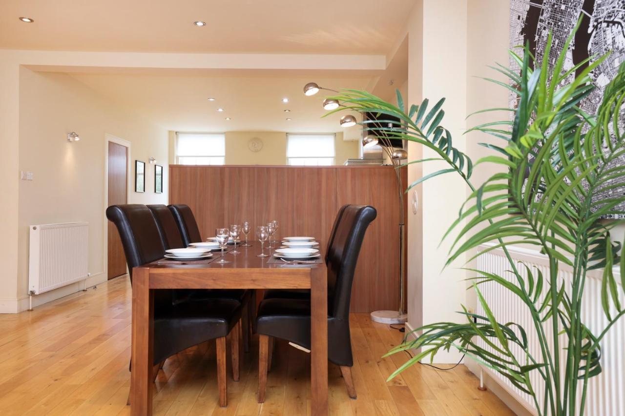 Apartment Joivy Spacious 2 Bed,2 Bath Flat, Free Parking And Rooftop Terrace