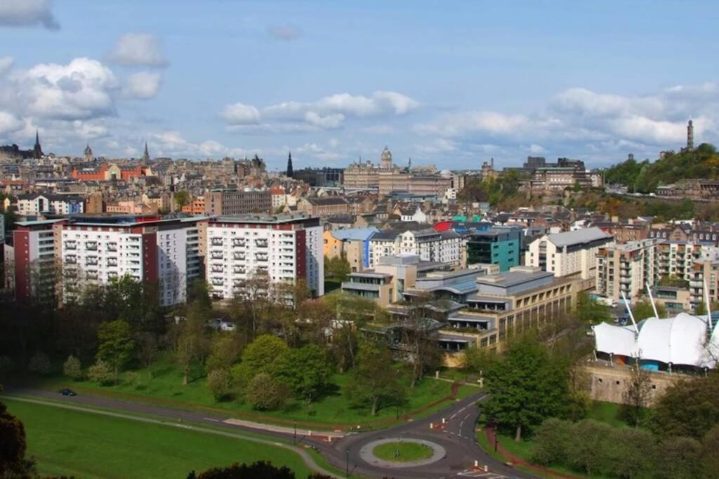 Royal Mile & Arthur's Seat Apt With Private Parking *