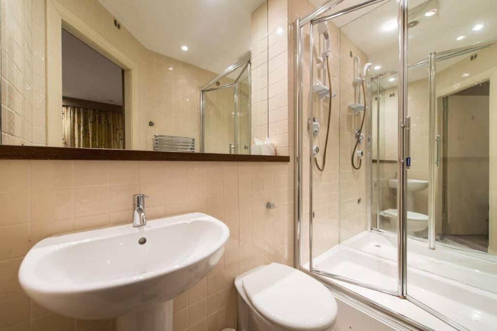 Apartment Royal Mile & Arthur's Seat Apt With Private Parking Edinburgh