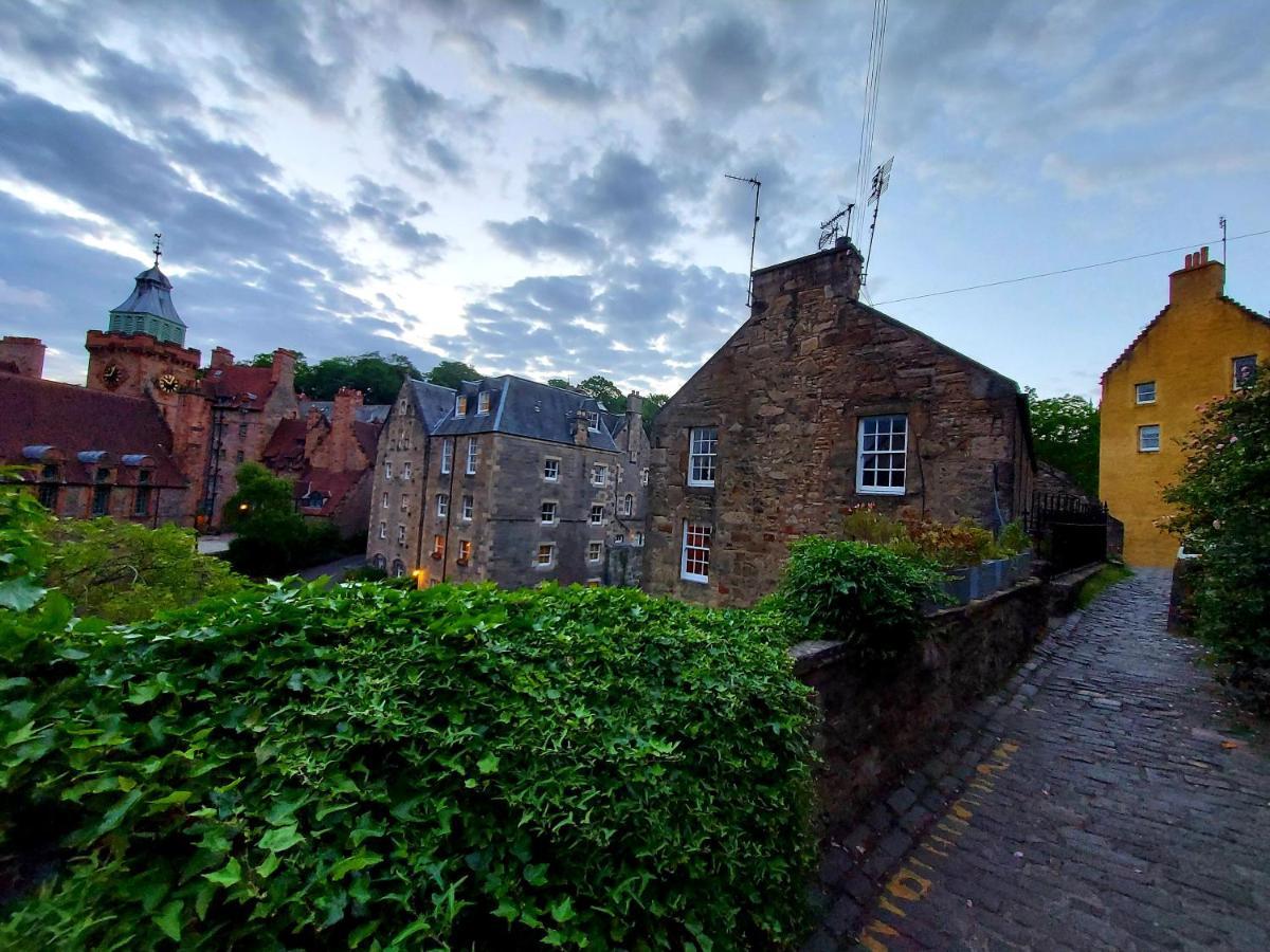 Bed & Breakfast Edinburgh's Dean Village River View Retreat