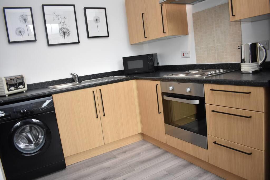 Appartement Modern & Bright 1 Bed For 4 Close To Centre! *