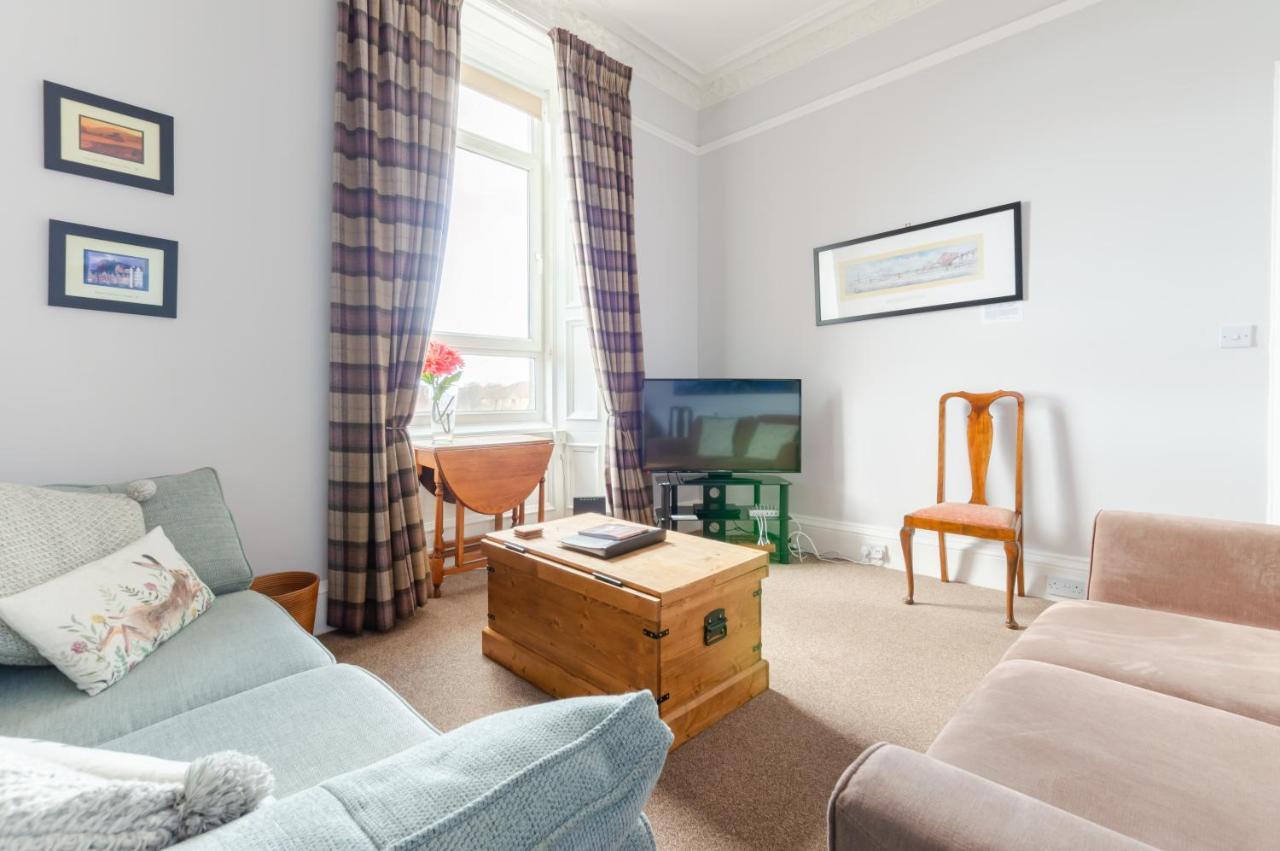 Beautiful Center 1 Bed With Park View * Edinburgh