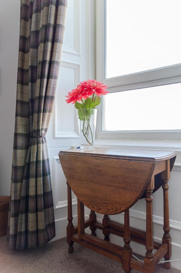 Apartment Beautiful Center 1 Bed With Park View *