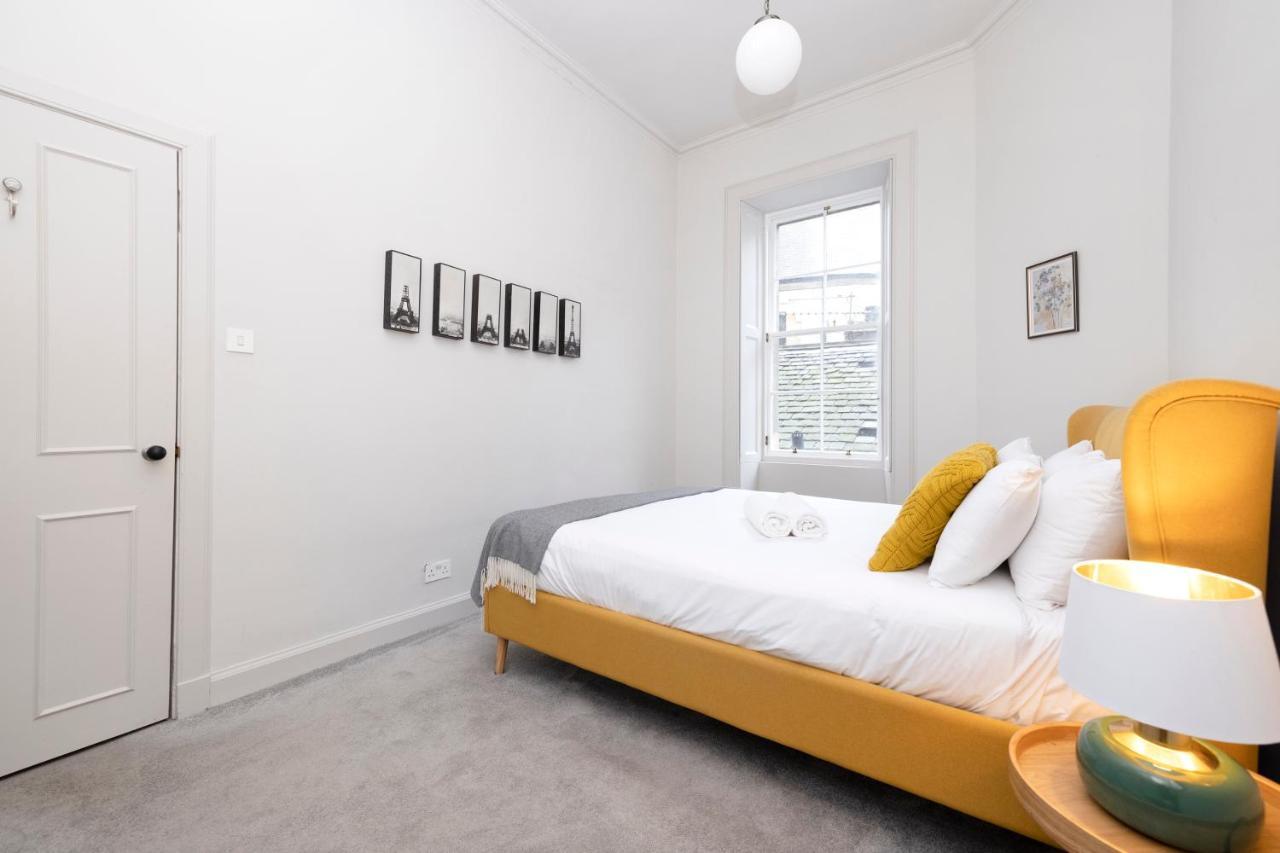 Joivy Sophisticated Near Castle Apartment *
