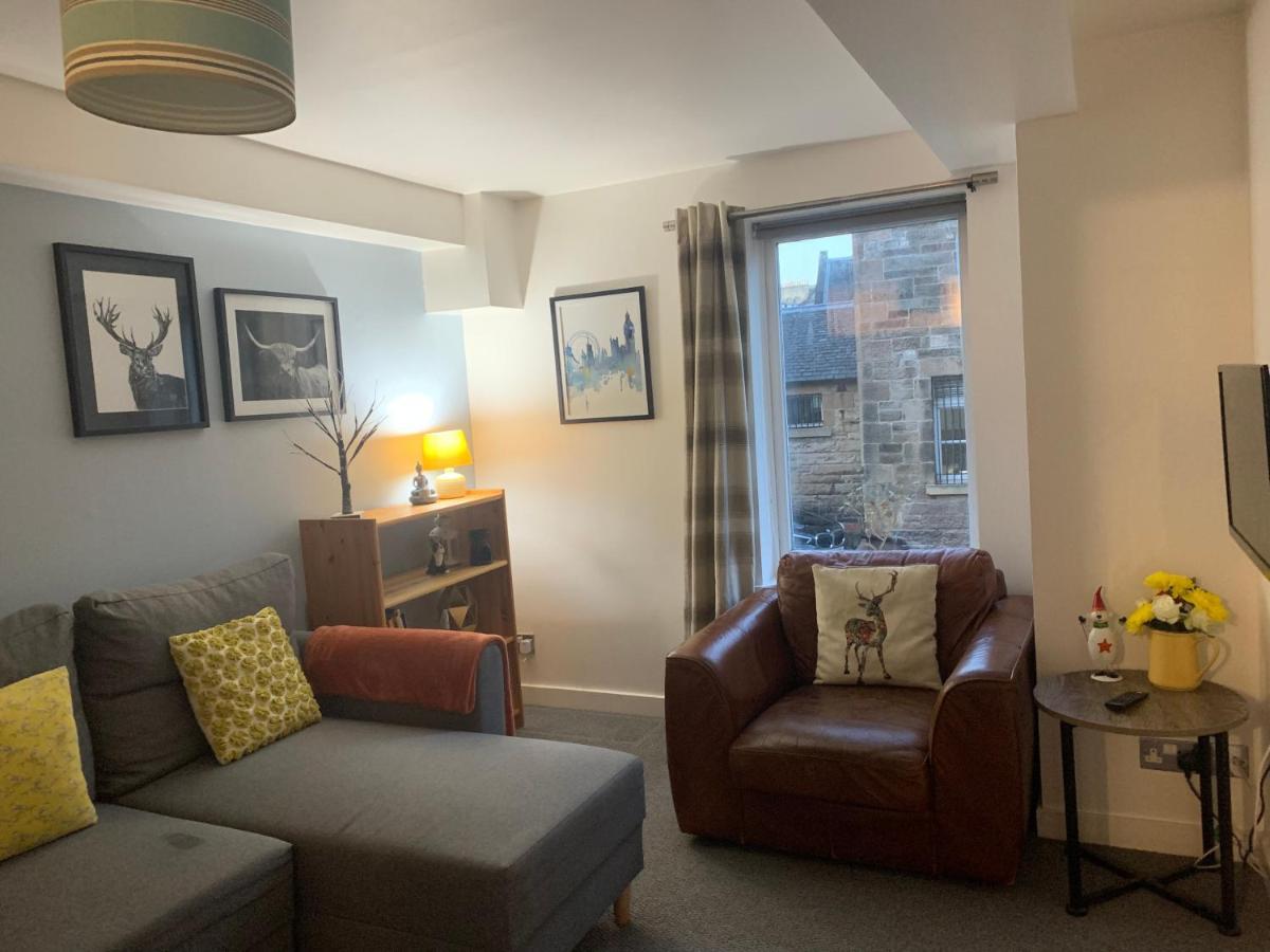 Beautiful 1-bed Near Castle Appartement