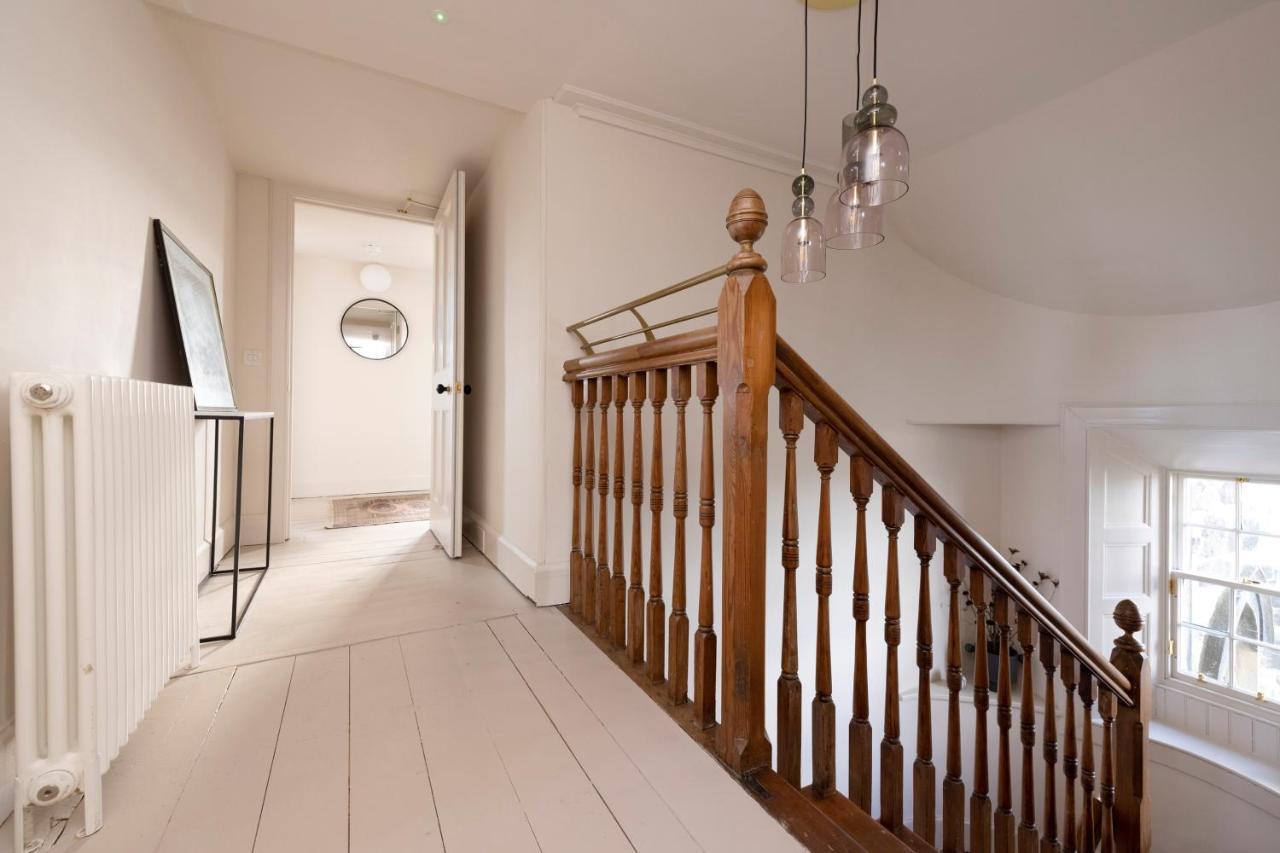 Ferienhaus Joivy Observatory House &
