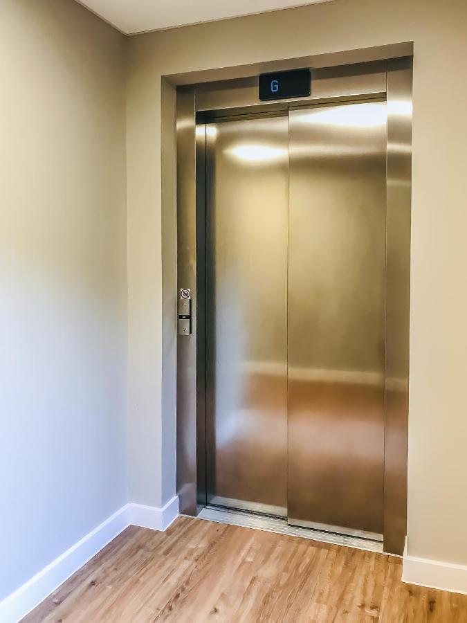 Castle View Luxury 1 Bed Flat *