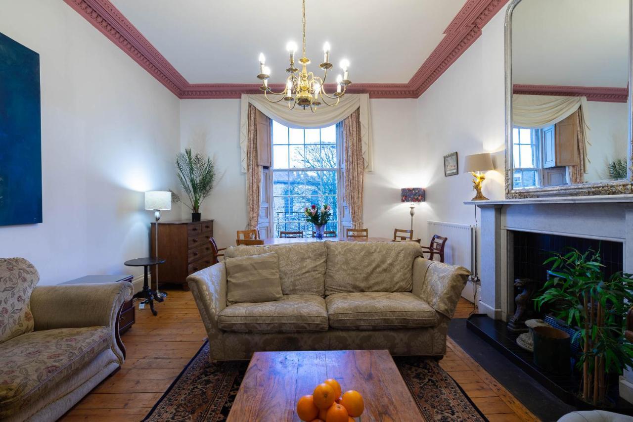5-bedroom Flat Apartment Edinburgh