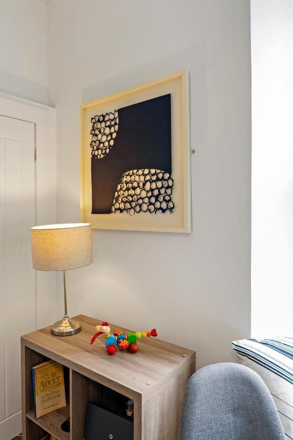 Apartment Cozy With Character Mclaren Westend Free Secure Parking