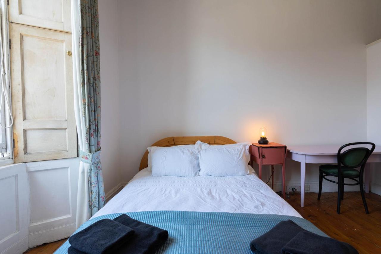 5-bedroom Flat Apartment Edinburgh