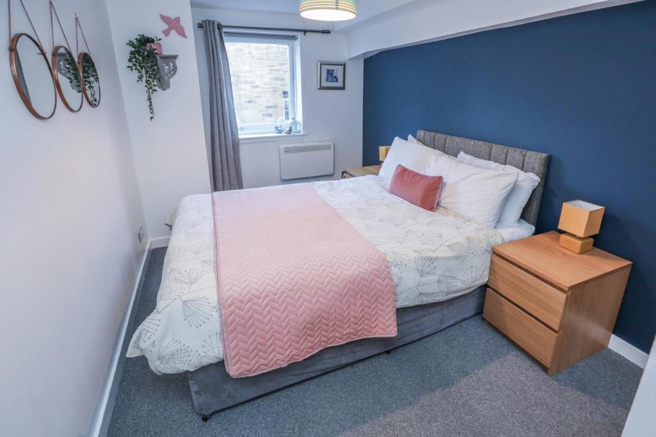 Beautiful 1-bed Near Castle