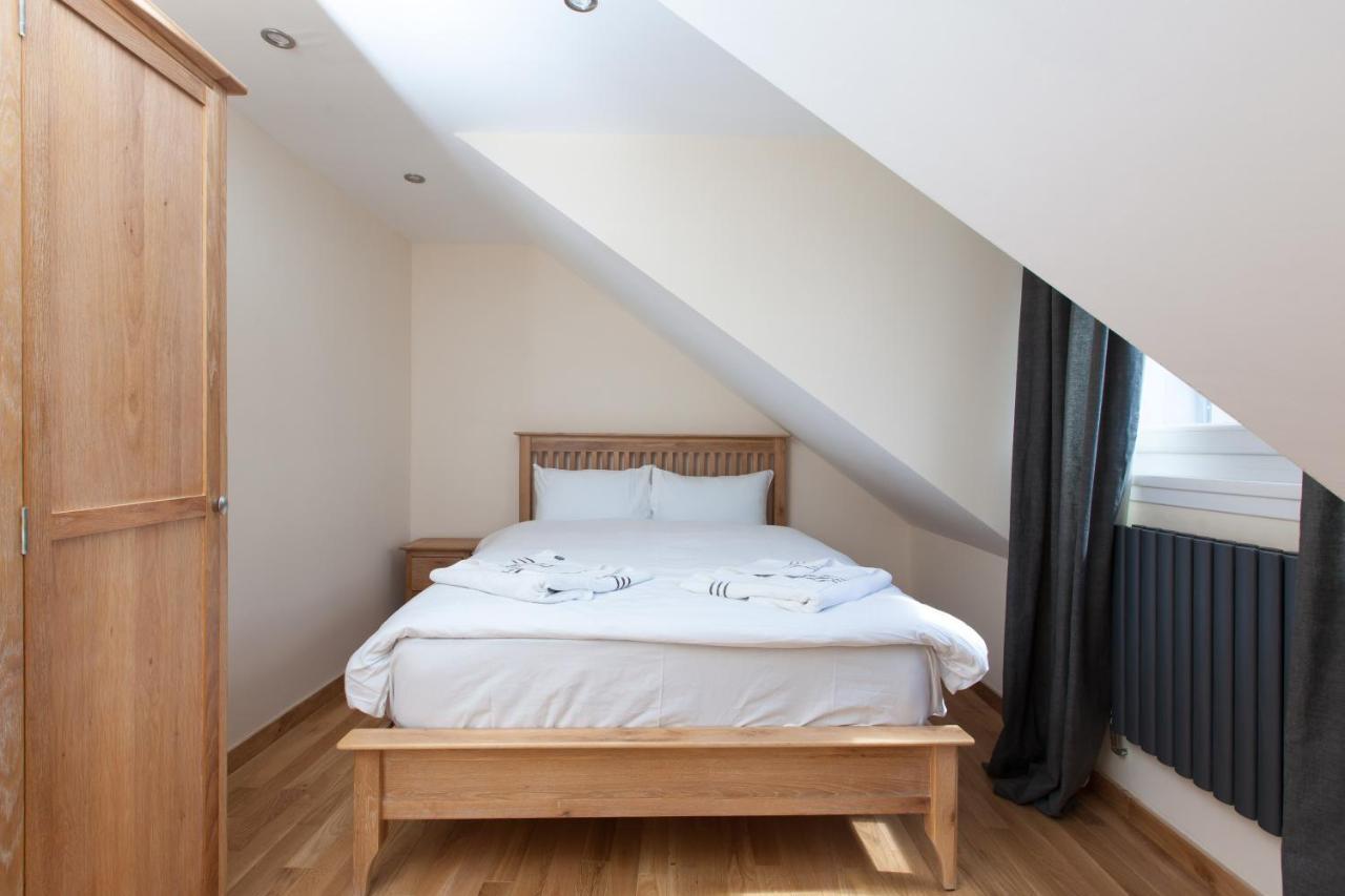 Luxury Arthur Seat Viewtownhouse With A Hot Tub Ferienhaus Edinburgh