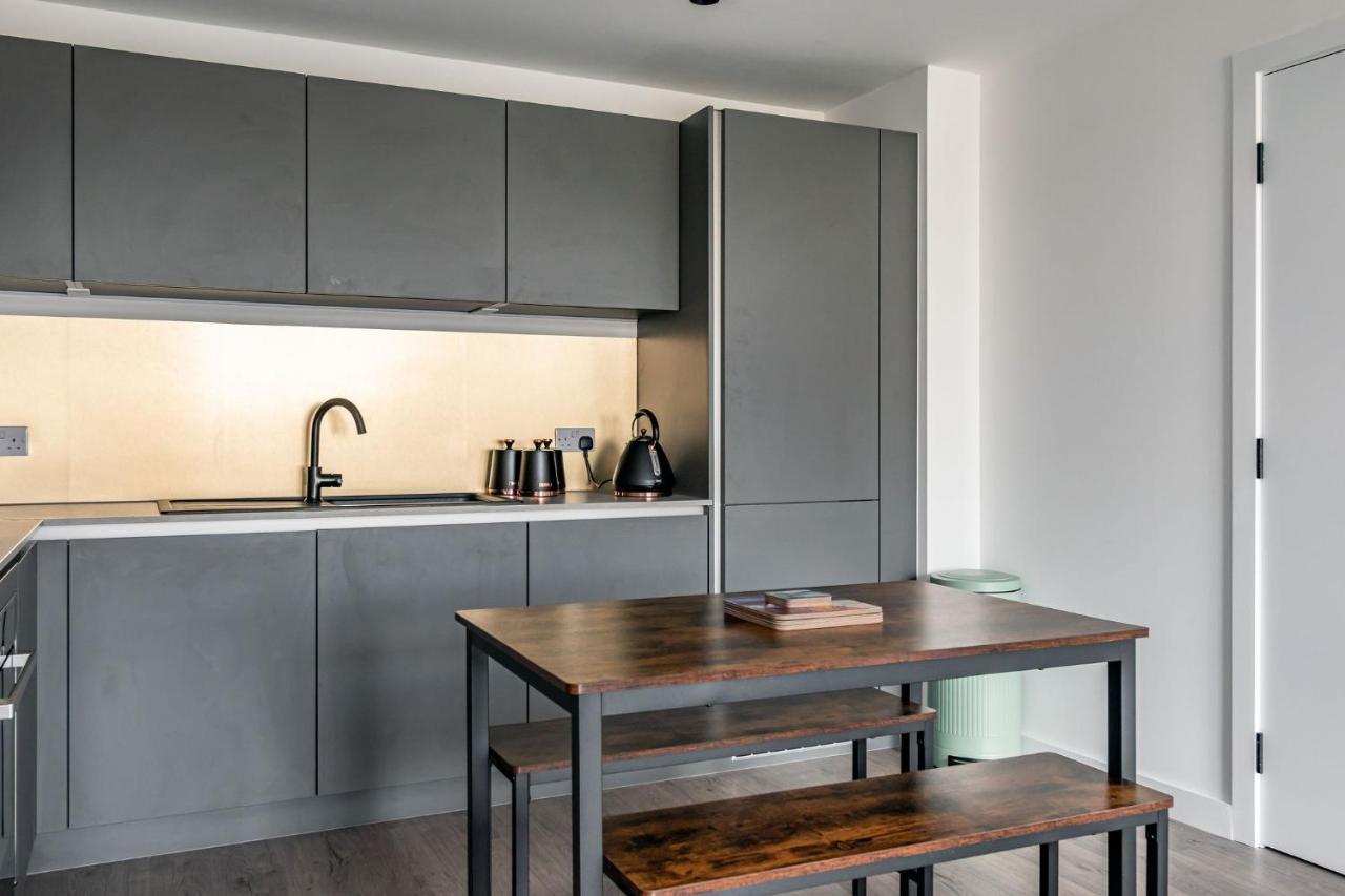 Apartment Amazing - Great Junction St - Free Parking Edinburgh