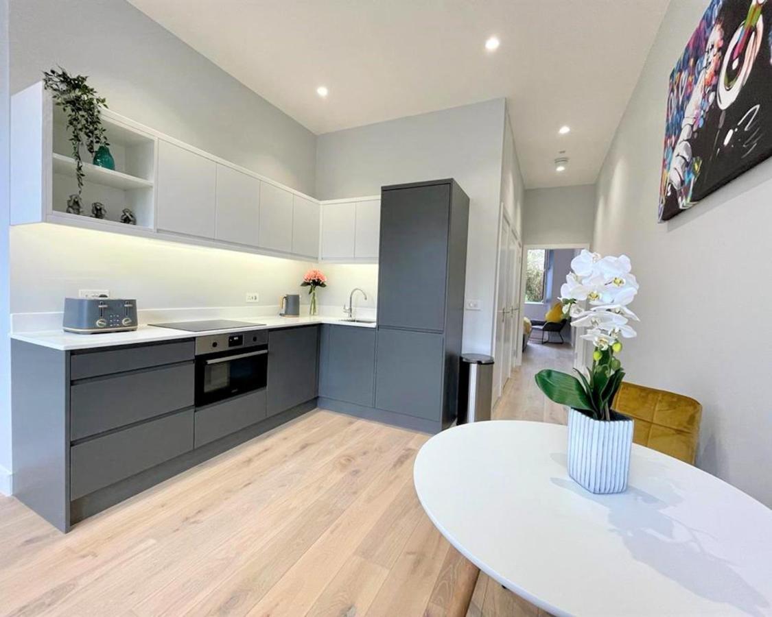 Apartment Chic, Newly Reno'd 1 Bed Open Plan, Nr The Meadows *
