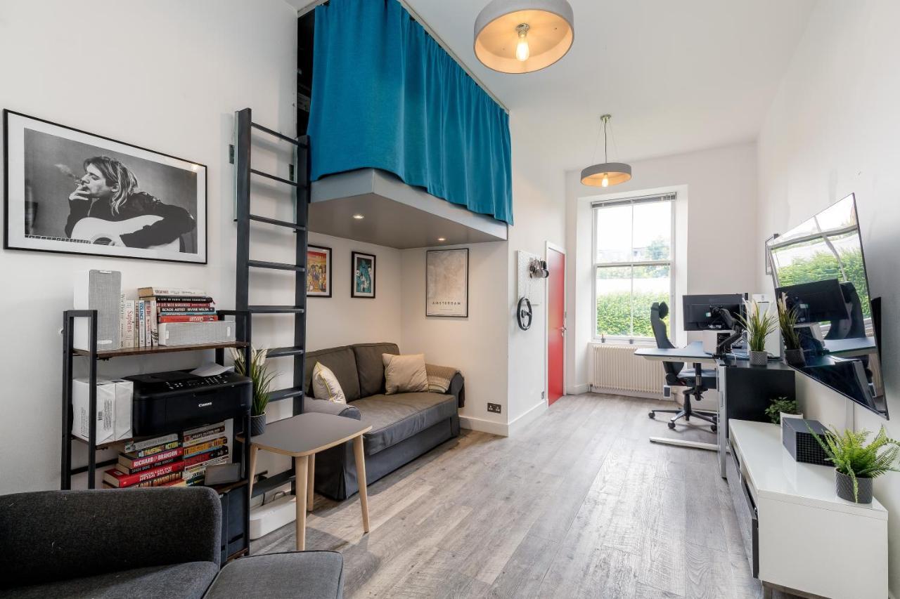 Luxury Architect Designed 13 Mins To Royal Mile Ferienhaus *