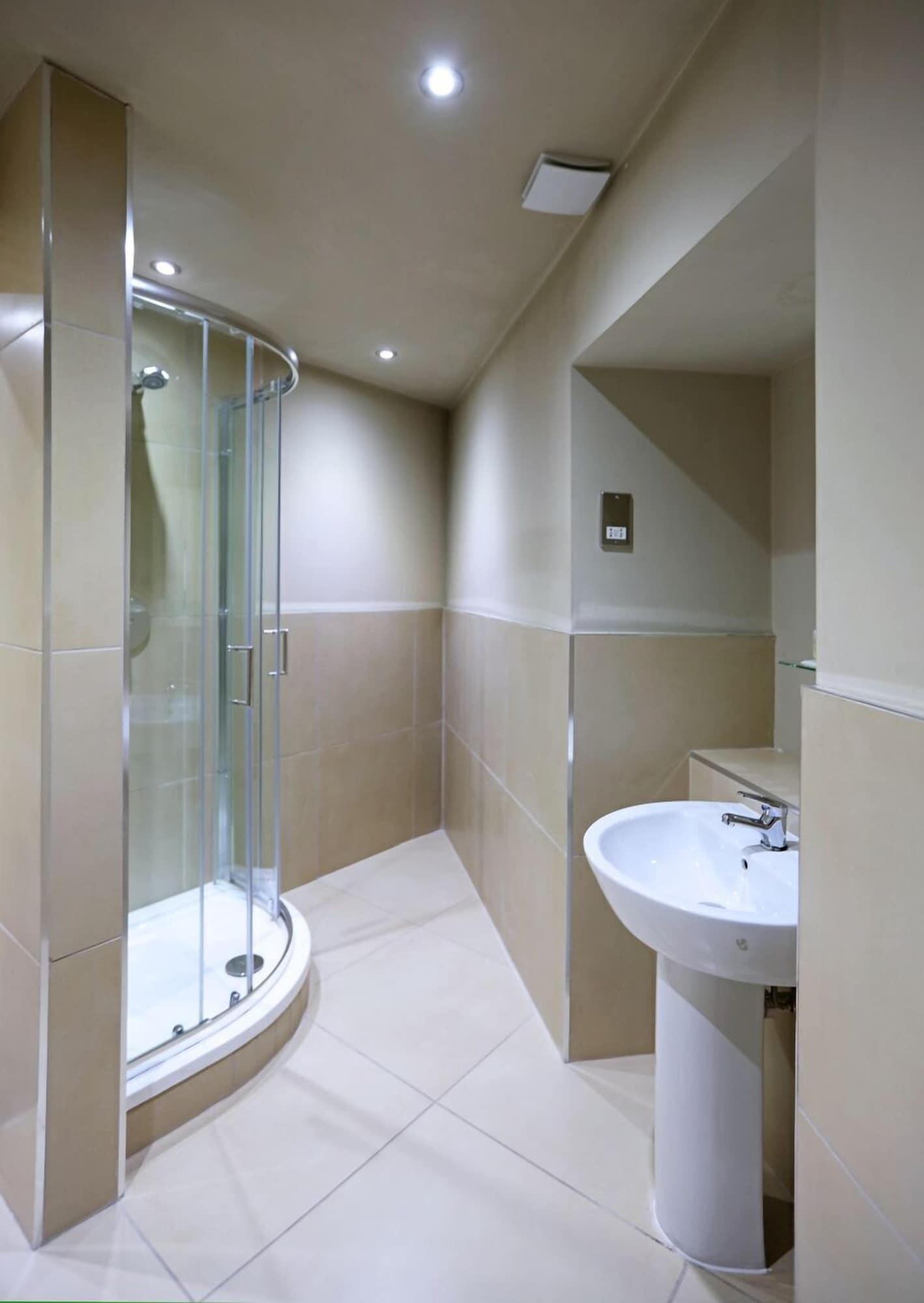 Palmerston Aparthotel EDI