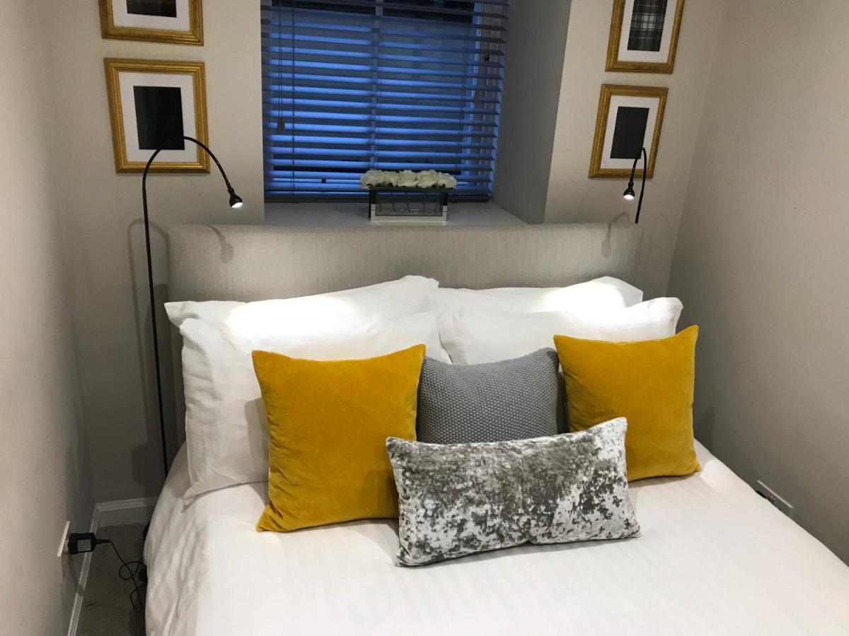 Escape To @ Abercromby Place Apartment *