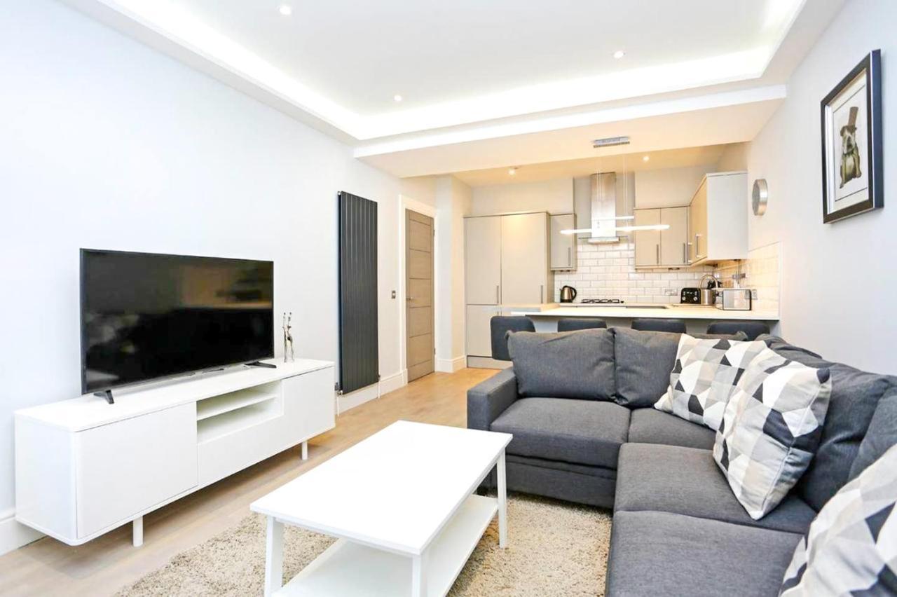 Apartment Ultra Modern, Stylish Next To Princes St Edinburgh