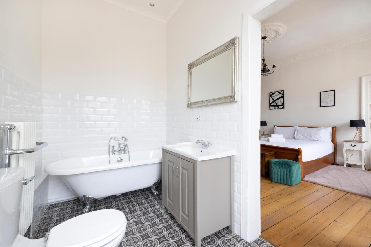 Altido Glamorous 2-bed Flat Near Castle *