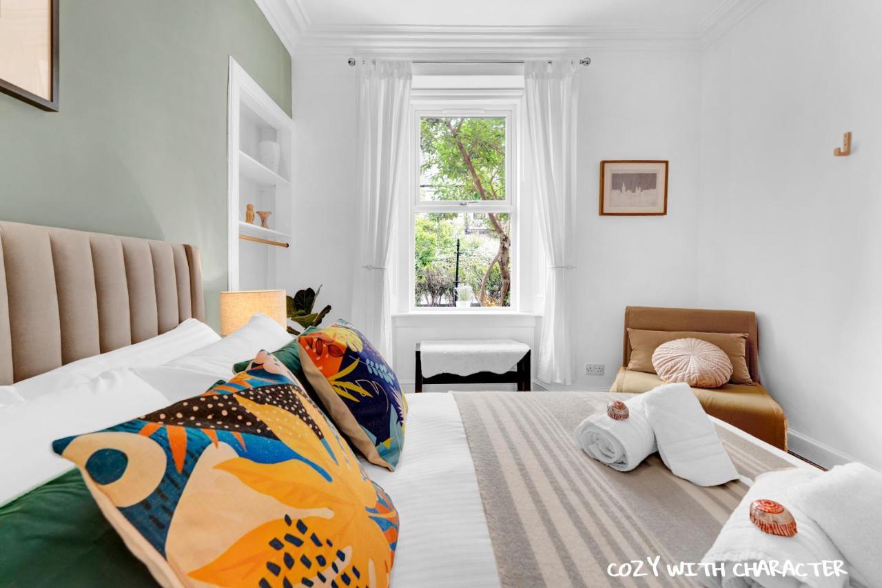 Apartment Cozy With Character Cochrane At Leith Links Park