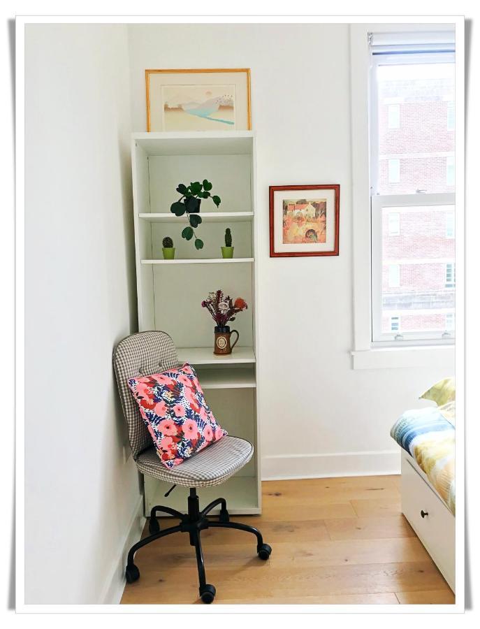 Spacious And Modern 2 Bedroom Flat Near The Centre