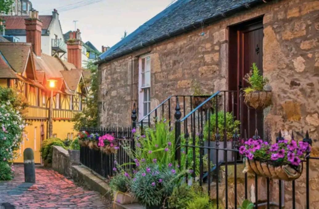 Bed & Breakfast Edinburgh's Dean Village River View Retreat Edinburgh