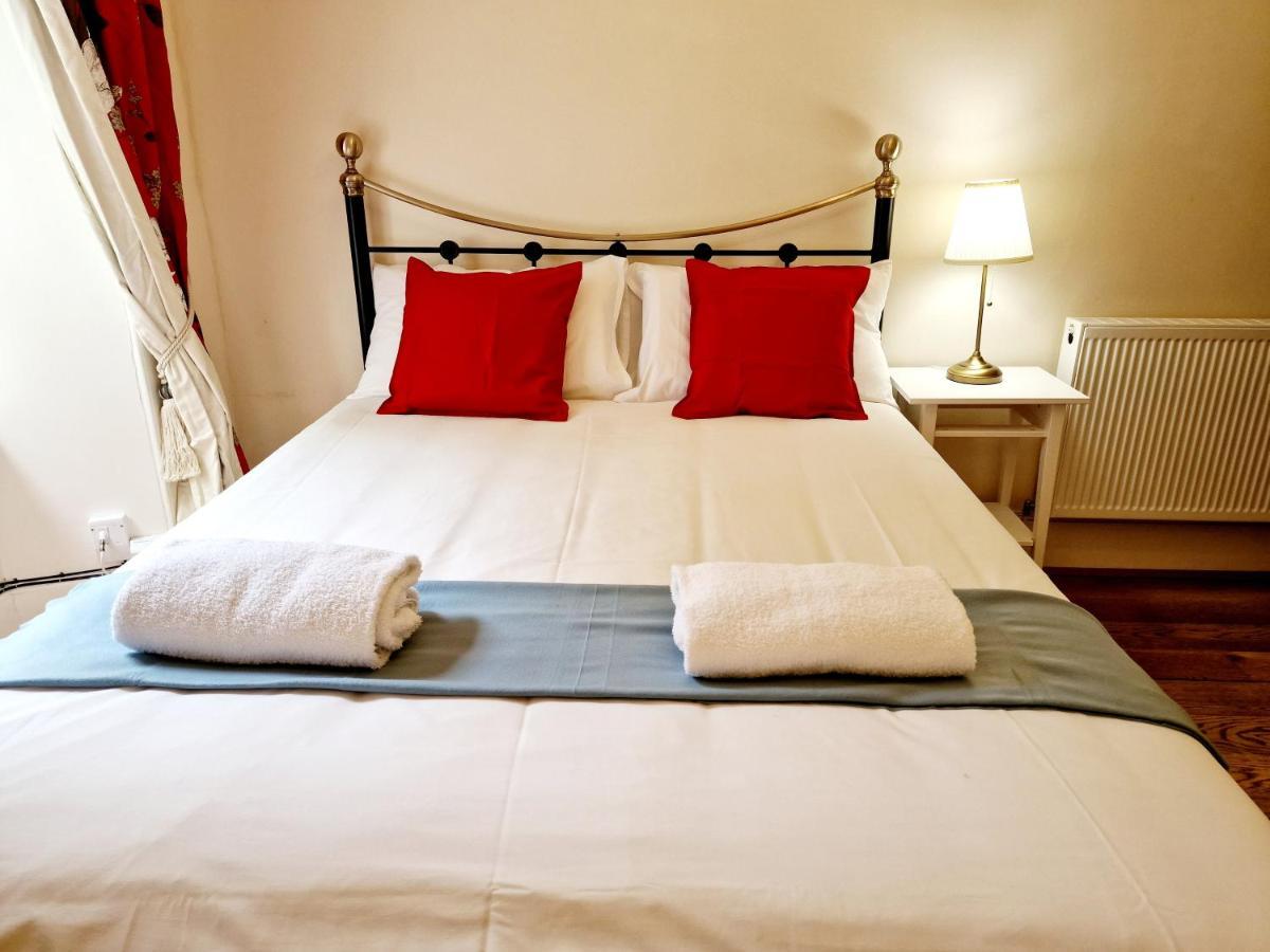 Georgian 2 Bedroom *